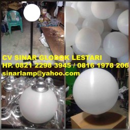 Lampu Taman Bulat Putih Susu